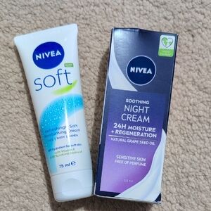Nivea Soft Moisturizing Cream and Night Cream Set